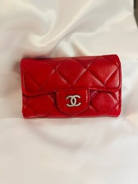 CHANEL Red Quilted Lambskin Small Flap Wallet Key Holder with CC Logo